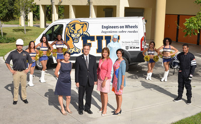 FIU, el Grupo Chrysler y la Fundación Chrysler lanzan actividades educativas para las escuelas de Miami-Dade mediante el programa "Engineers on Wheels"