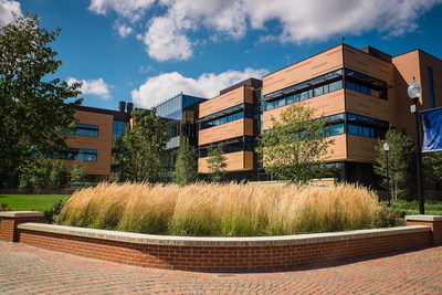 North Park University Opens Nancy and G. Timothy Johnson Center For Science And Community Life