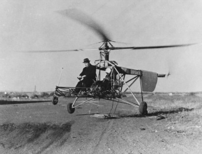 On September 14, 1939, Igor Sikorsky lifted off in his tethered VS-300 helicopter, beginning a flight test program that proved the efficiency and controllability of the single rotor design.