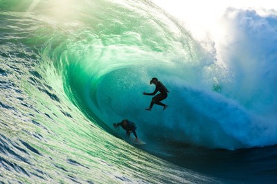 Australian Big Wave Surfer Mark Mathews Defies Death Shooting Virtual Reality
