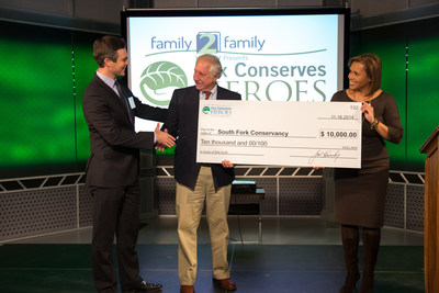Ch. 2 WSB-TV's Craig Lucie and Jovita Moore announced Bob Scott as Atlanta's 2014 Cox Conserves Hero. He received $10,000 for his nonprofit of choice, the South Fork Conservancy.