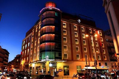 Hotel Santo Domingo: das originellste und unterhaltsamste Hotel in der Innenstadt von Madrid präsentiert sein verlockendes Winterangebot
