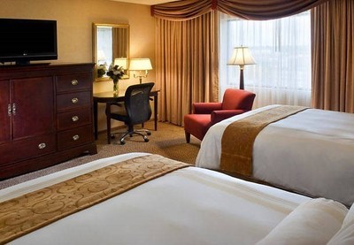 Springfield Marriott celebrates the season with its special Stay For Breakfast Package featuring complimentary breakfast with deluxe accommodations. For information, visit www.SpringfieldMarriottMA.com or call 1-413-781-7111.