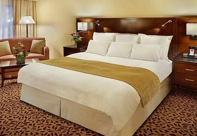 Trumbull Marriott Merritt Parkway offers special shopping package featuring a $25 gift card and breakfast for two in luxury accommodations. For information, visit www.MarriottTrumbull.com or call 1-203-378-1400.