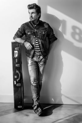Juanes anuncia una versión especial de "Loco de Amor" y su gira europea en julio