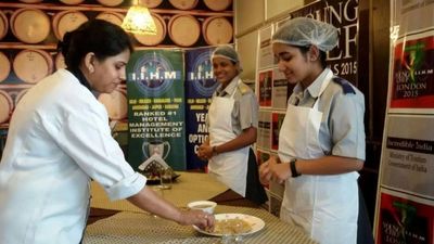 Young Chef India Schools 2015 - India's Biggest Culinary Competition for Class XI and Class XII School Students