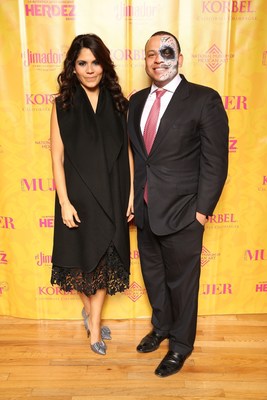 Chicago City Treasurer Kurt Summers (right) with Cristy Marrero, Group Content Chief of Meredith Hispanic Media and Editor-in-Chief of "Siempre Mujer" at the National Museum of Mexican Art's "Love Never Dies" Day of the Dead ball.