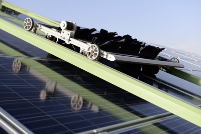 Ecoppia unterzeichnet im Vorfeld der COP21 eine Vereinbarung mit EDF RE und Arava über Einsatz seiner Robotertechnologie an Photovoltaik-Standort mit 40 MW