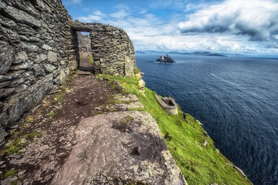 JJ Abrams Sought the Authenticity of Skellig Michael for Star Wars - The Force Awakens