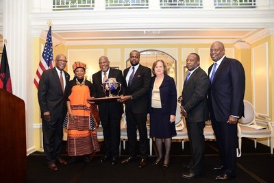 Martin Luther King Jr International Salute Committee, Presents the King Award to Baleka Mbete - South African National Assembly Speaker and Chairperson of the ANC, Clarence Avant, Former Chairman of Motown Music, B. Smith, Freda Lewis Hall and Others