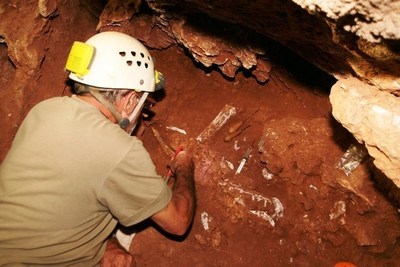 New Evidence Shows That Hominids Entered Europe 900,000 Years Ago via the Strait of Gibraltar