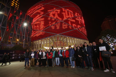 The international group was the first to watch the show at Wuhan's Han Show Theater