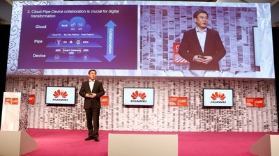 Yan Lida, President of Huawei Enterprise Business Group, delivered a keynote speech at the CeBIT 2016 Global Conference