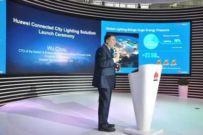 Wu Chou, CTO of Huawei Switch and Enterprise Communications Product Line, debuted the solution.