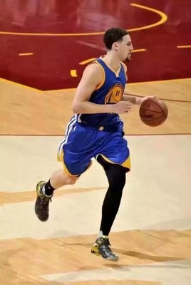 Golden State Warriors sharpshooter Klay Thompson in KT1 shoes