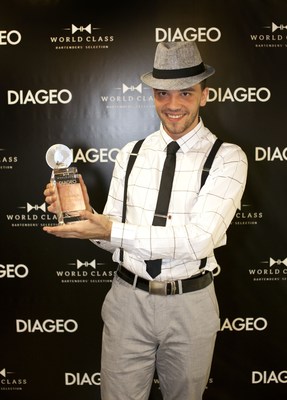 Andrej Malic de Celebrity Cruises met les voiles pour participer à un concours mondial du meilleur barman