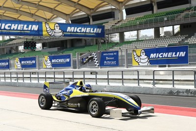 MICHELIN Pilot Sport Experience 2016 Turns Middle East &amp; Africa Participants Into Racers for a Day