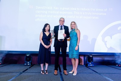 Ilan Gat, CEO, DavidShield, Accepts Winning Award for Most Innovative Use of Technology in Global Mobility at the Forum of Expatriate Management APAC Summit 2016