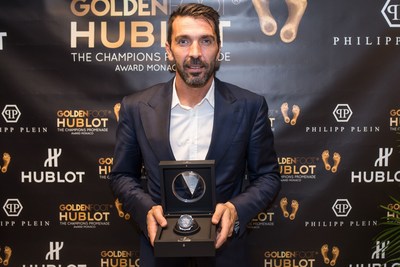 Gianluigi Buffon Wins the 2016 Golden Foot Hublot Award
