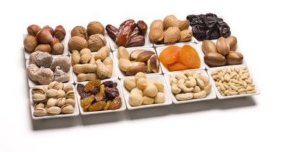 Five Benefits of Nuts and Dried Fruits