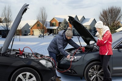 CORRECTION - Johnson Controls: Vier Gründe, warum Autobatterien im Winter häufig ausfallen und wie Fahrer sich davor schützen können