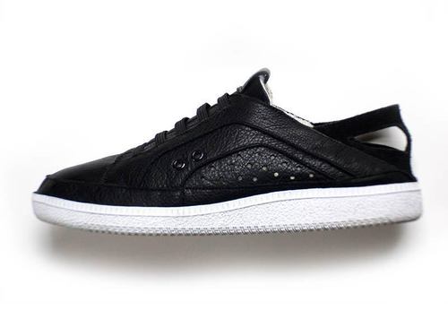 The Slipper Reinvented: A Slipper That Looks Like a Sneaker and Can Be ...