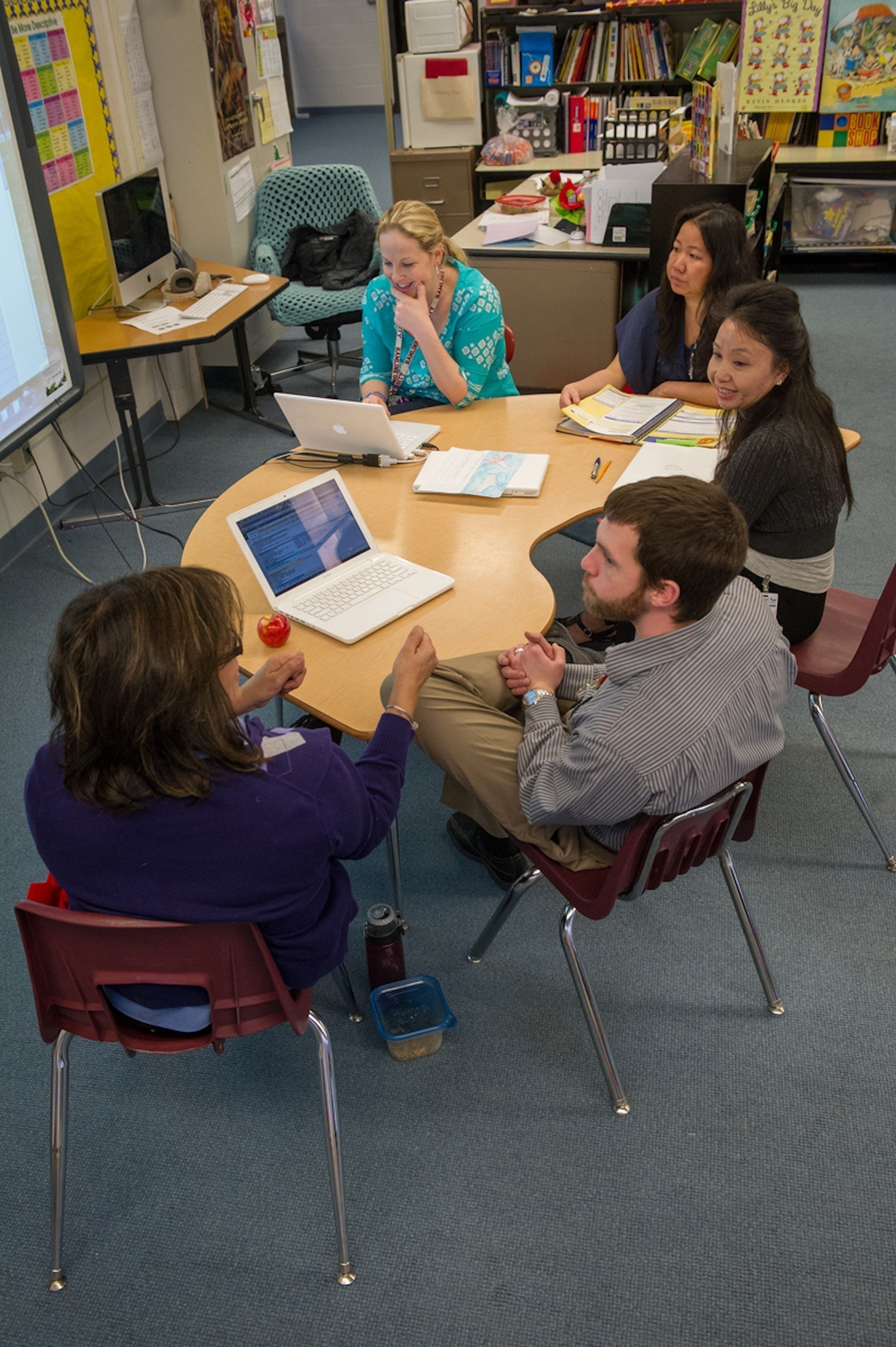 Summer workshop participants discover core Responsive Classroom practices.