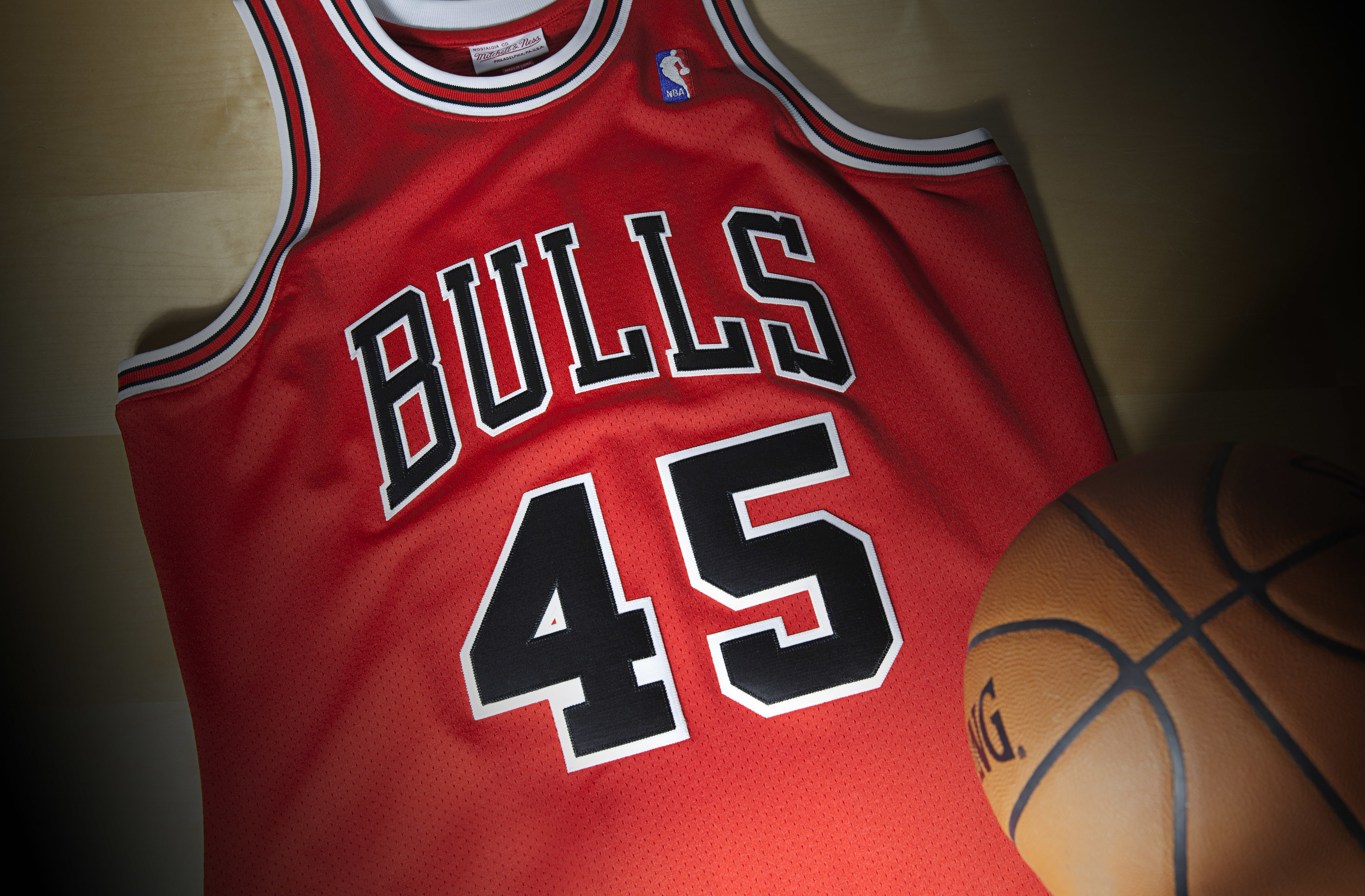 Mitchell & Ness Releases Limited Edition 1994 - 95 Michael Jordan Chicago Bulls  Jersey