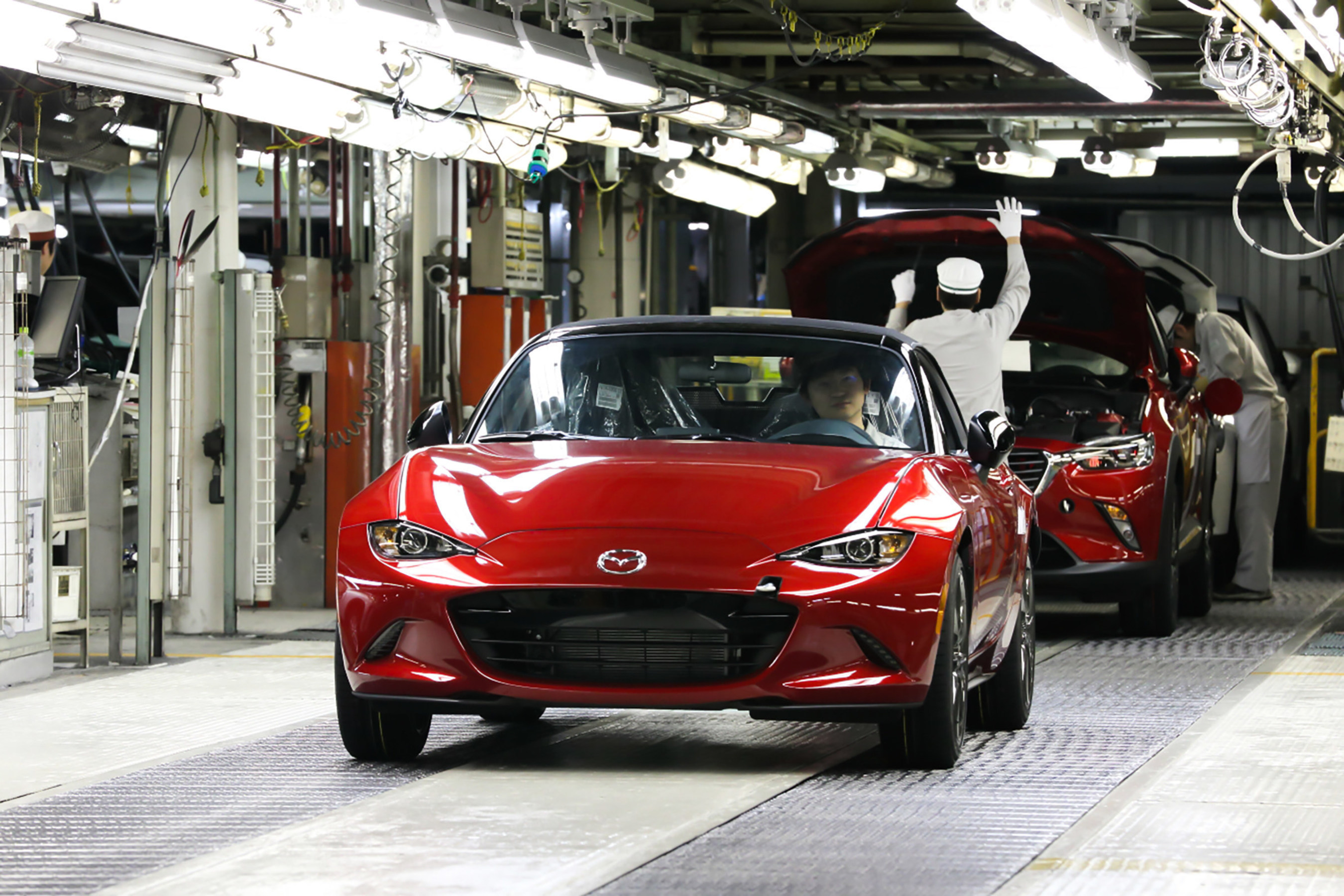 U.S.-bound 2016 Mazda MX-5 Miata production kicks off today