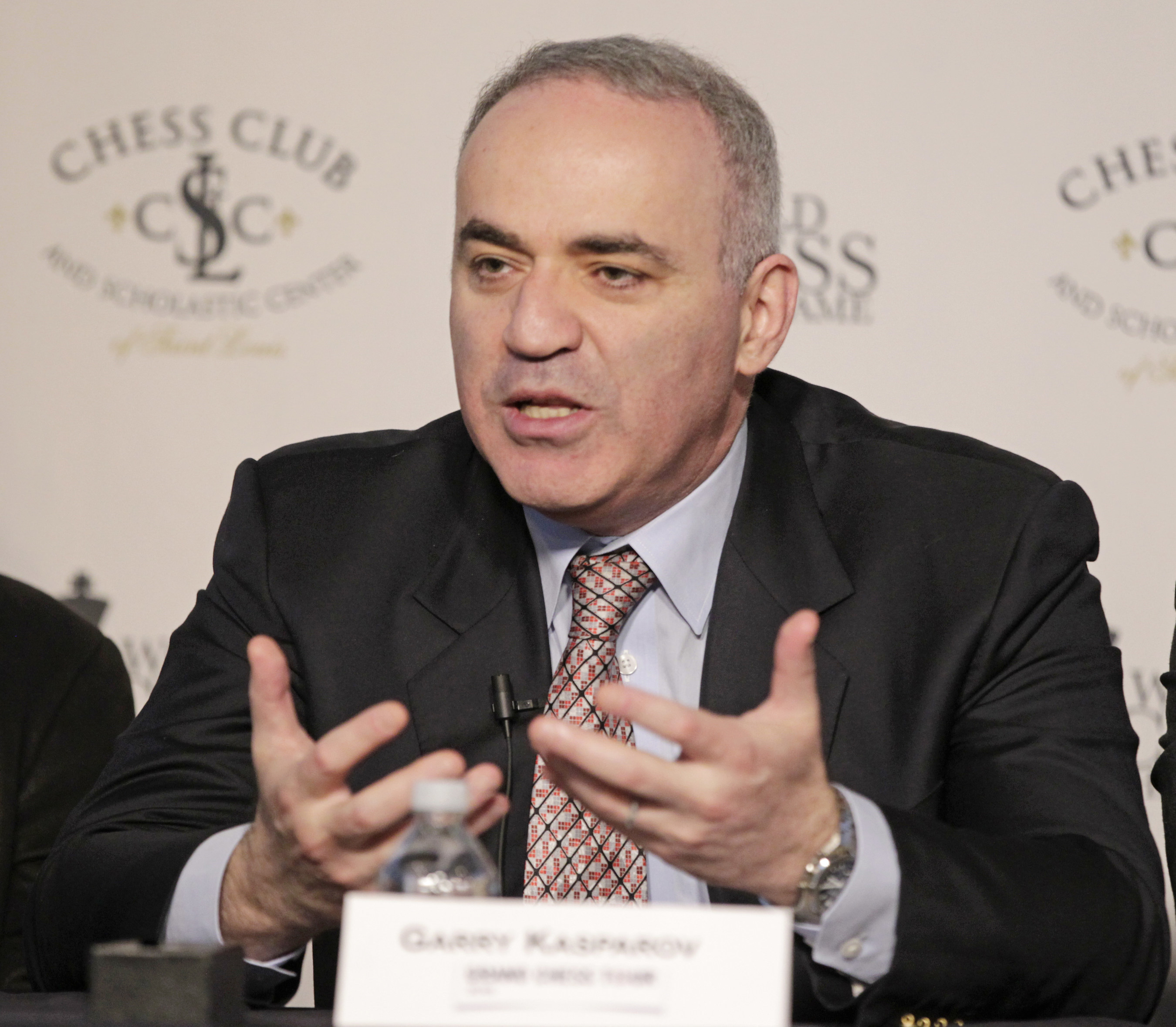 Today at the Chess Club and Scholastic Center of Saint Louis, Garry Kasparov, ambassador of the Grand Chess Tour and representatives from Sinquefield Cup, Norway Chess 2015, and London Chess Classic organizations gathered to announce a new chess circuit called the Grand Chess Tour featuring the top chess players from around the world.