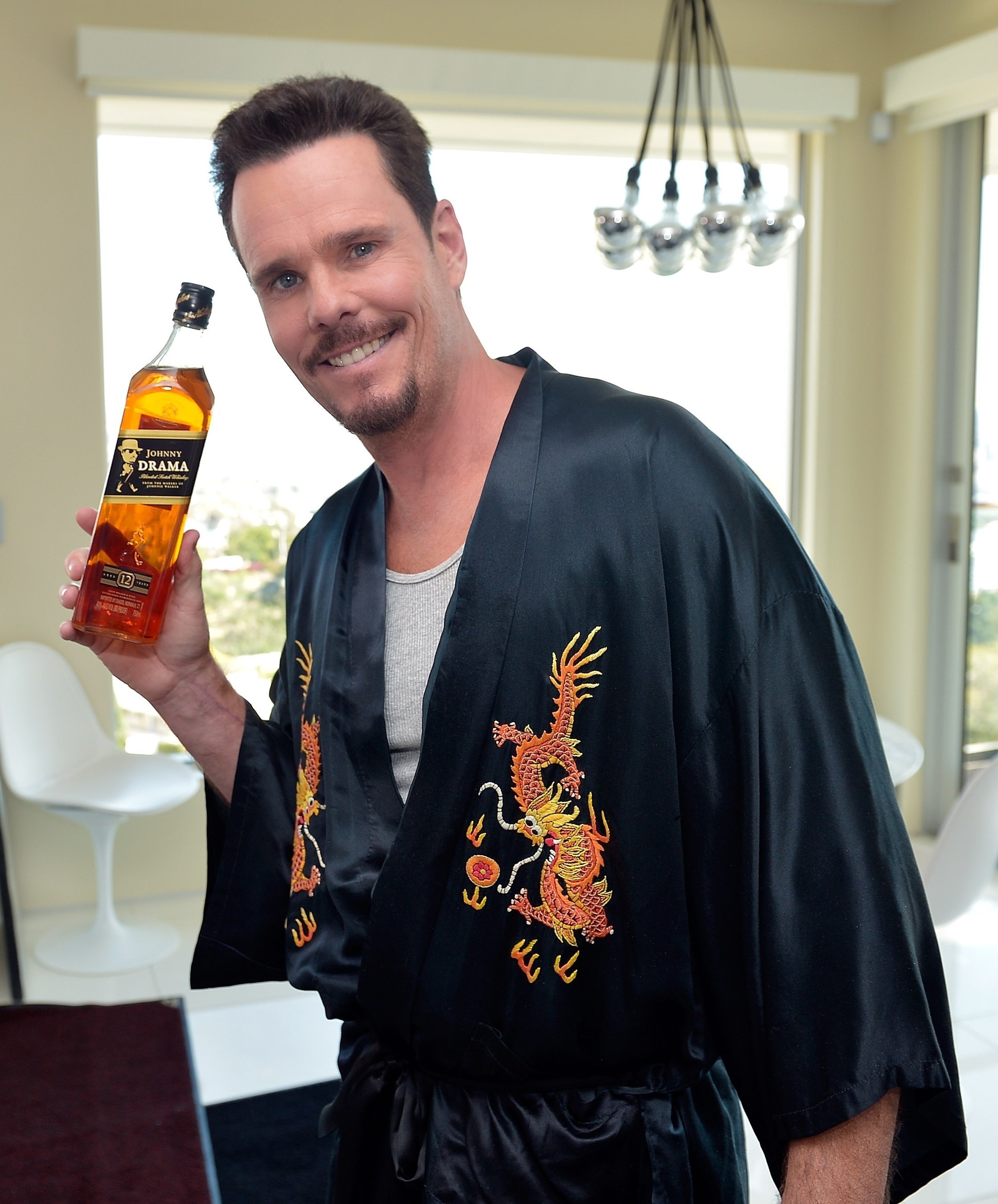Kevin Dillon on set with the Johnny Drama Blend. Credit Charley Gallay.