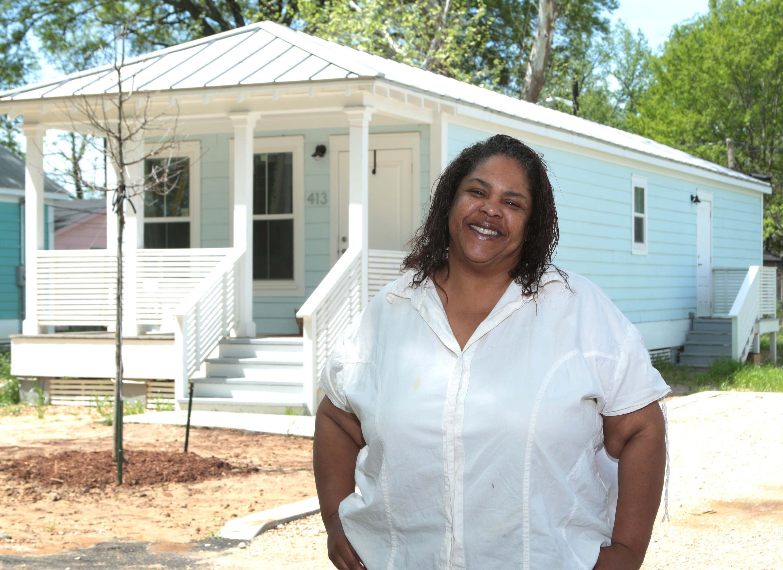 Brenda Gray, 54, of Greenwood's Baptist Town Cottages, was awarded a $4,000 Homebuyer Equity Leverage Partnership (HELP) grant that was used toward her down payment. HELP grants are offered by the Federal Home Loan Bank of Dallas (FHLB Dallas) through its members, including Planters Bank & Trust Company. The program provides grants to assist income-qualified, first-time homebuyers with down payments and closing costs on new or existing homes.