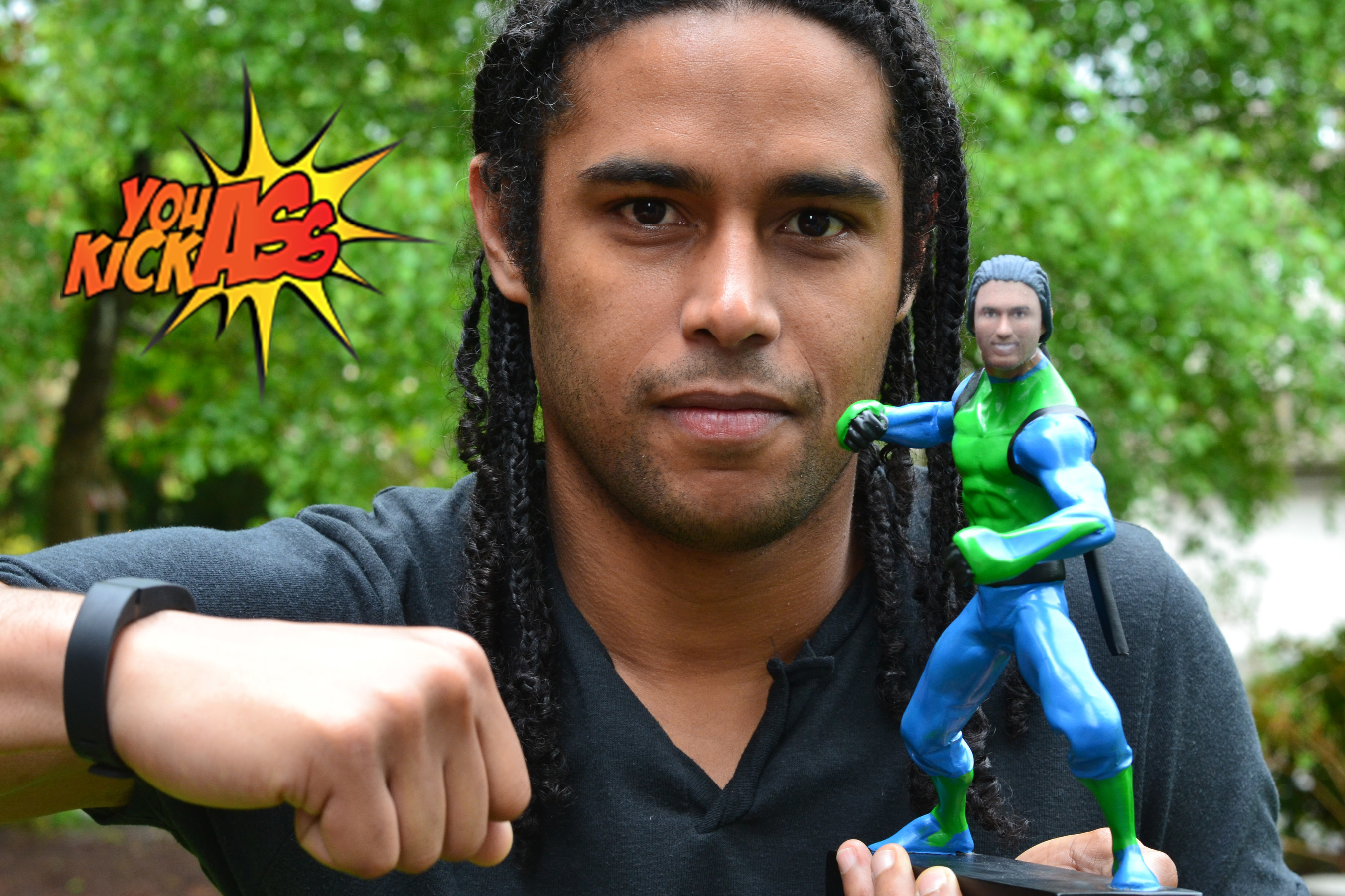 Through the magic and advancements in 3D printing, highly customized YOU KICK ASS action figures are now available for the hero in your life!