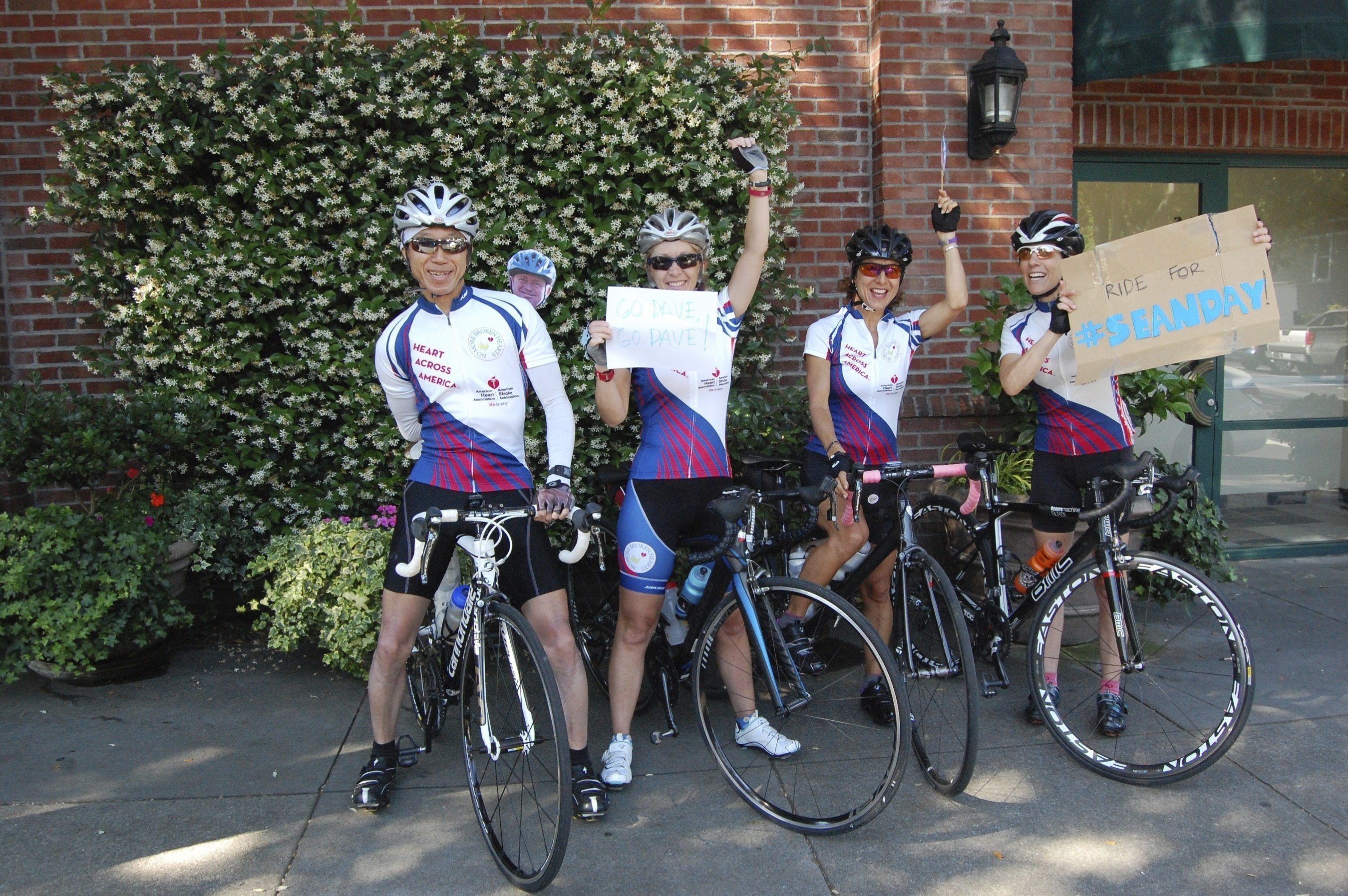 Cyclists riding for #SeandaySunday show their support for stroke awareness and Maloney's message of hope