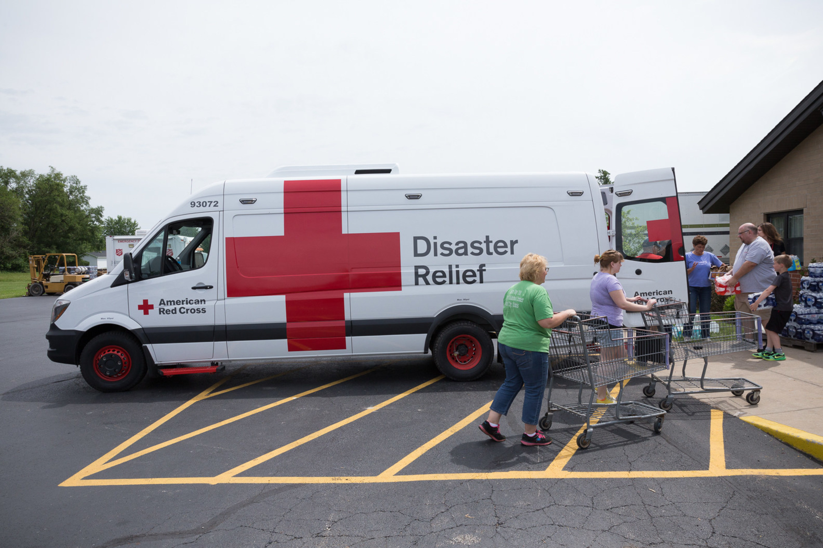 Kraft Teams Up with American Red Cross to Donate Emergency Response Vehicles