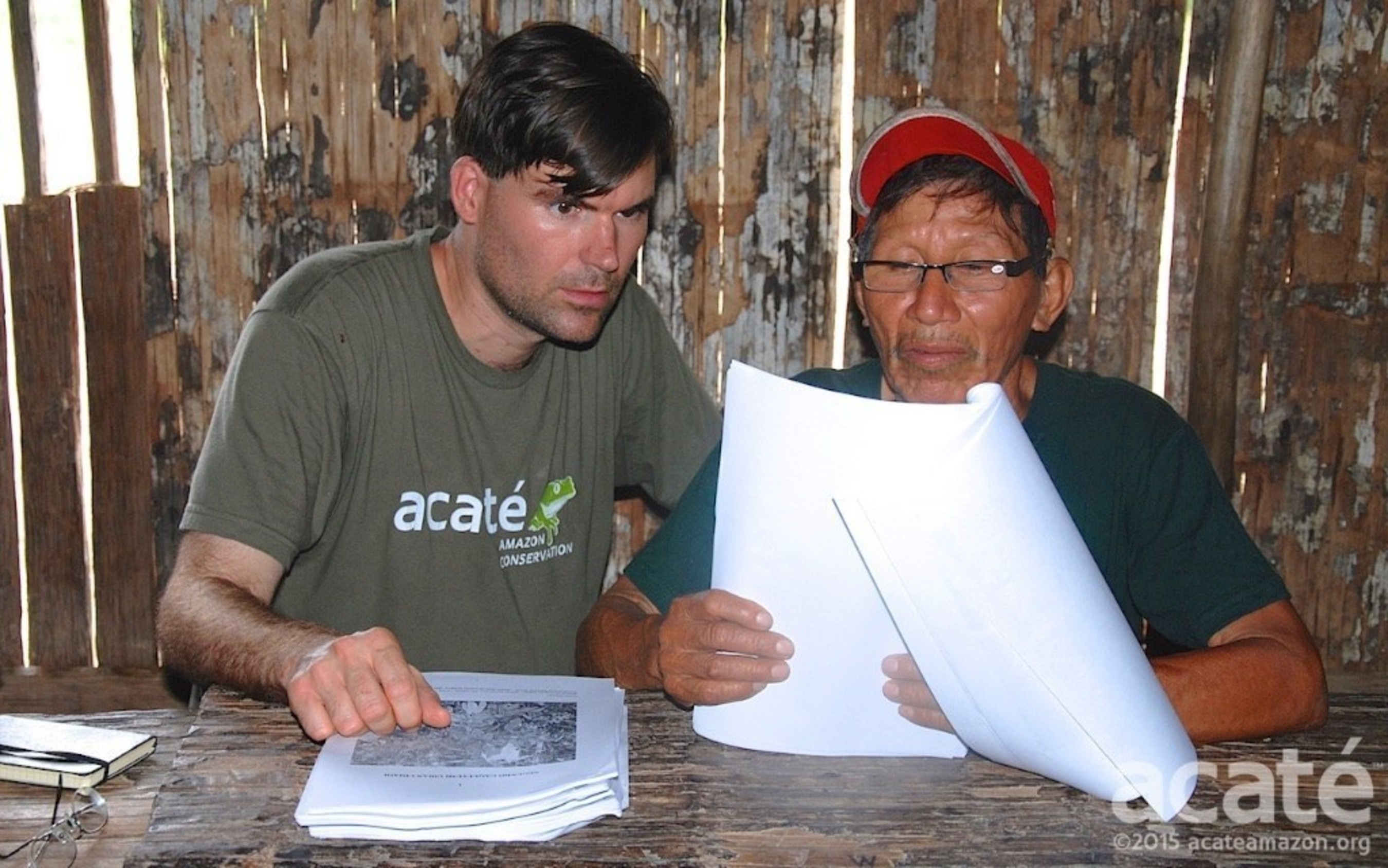 Matses shaman Arturo & Dr. Herndon of Acat� review encyclopedia drafts