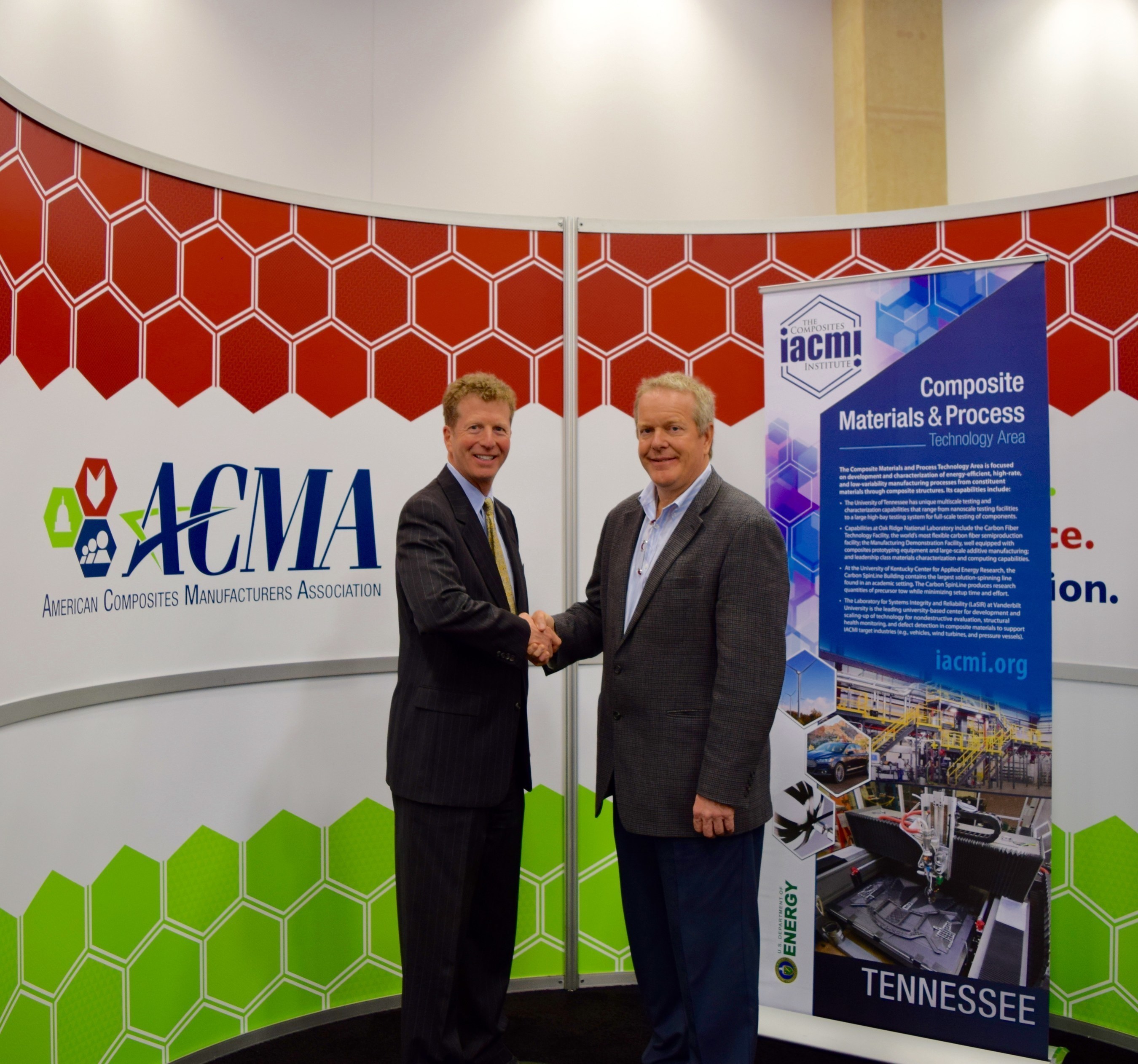 Tom Dobbins, ACMA President and Craig Blue, IACMI CEO signed a partnership agreement and will be collaborating on composites training and workforce development initiatives.