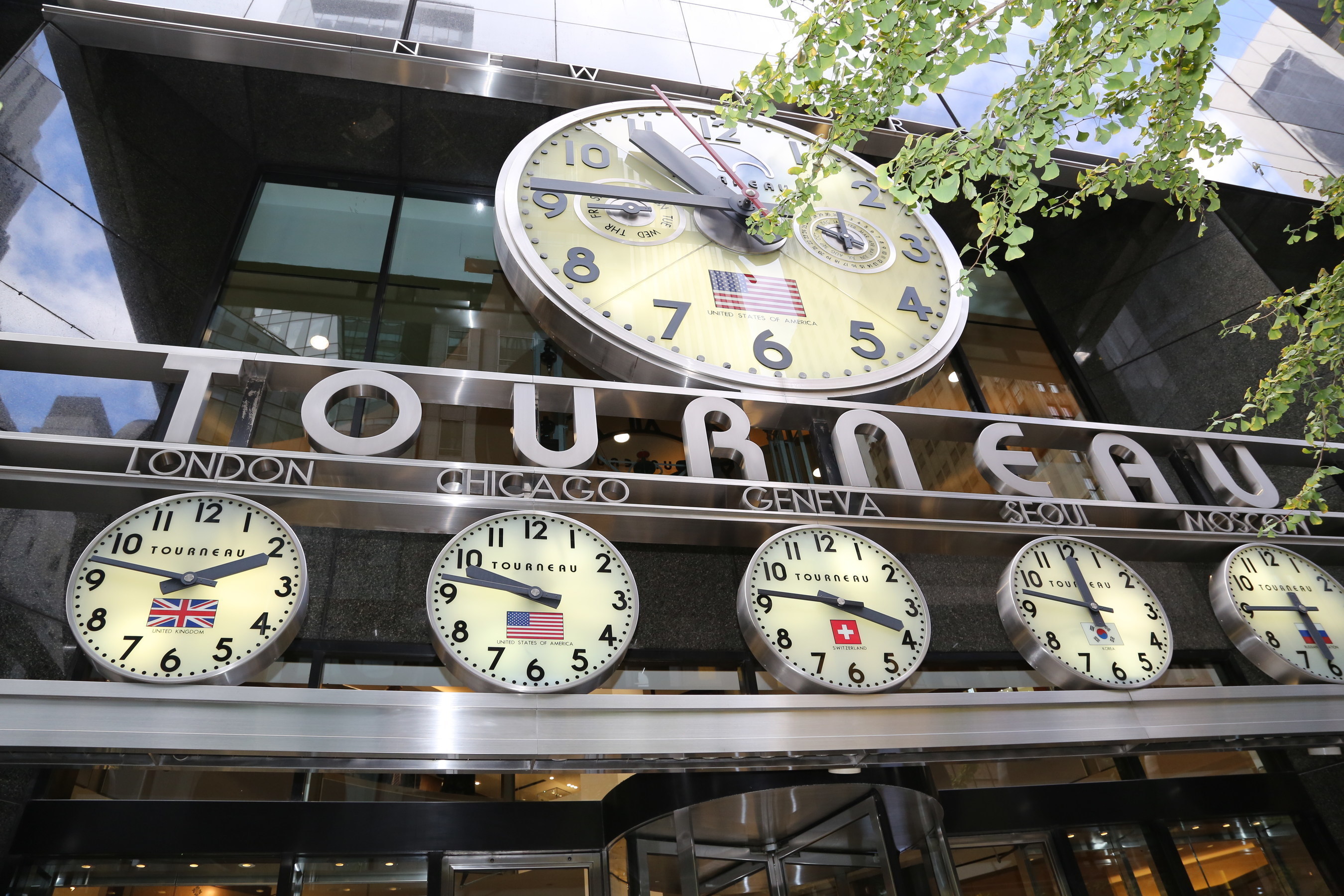 Tourneau Turns Back the Clocks for Daylight Saving Time