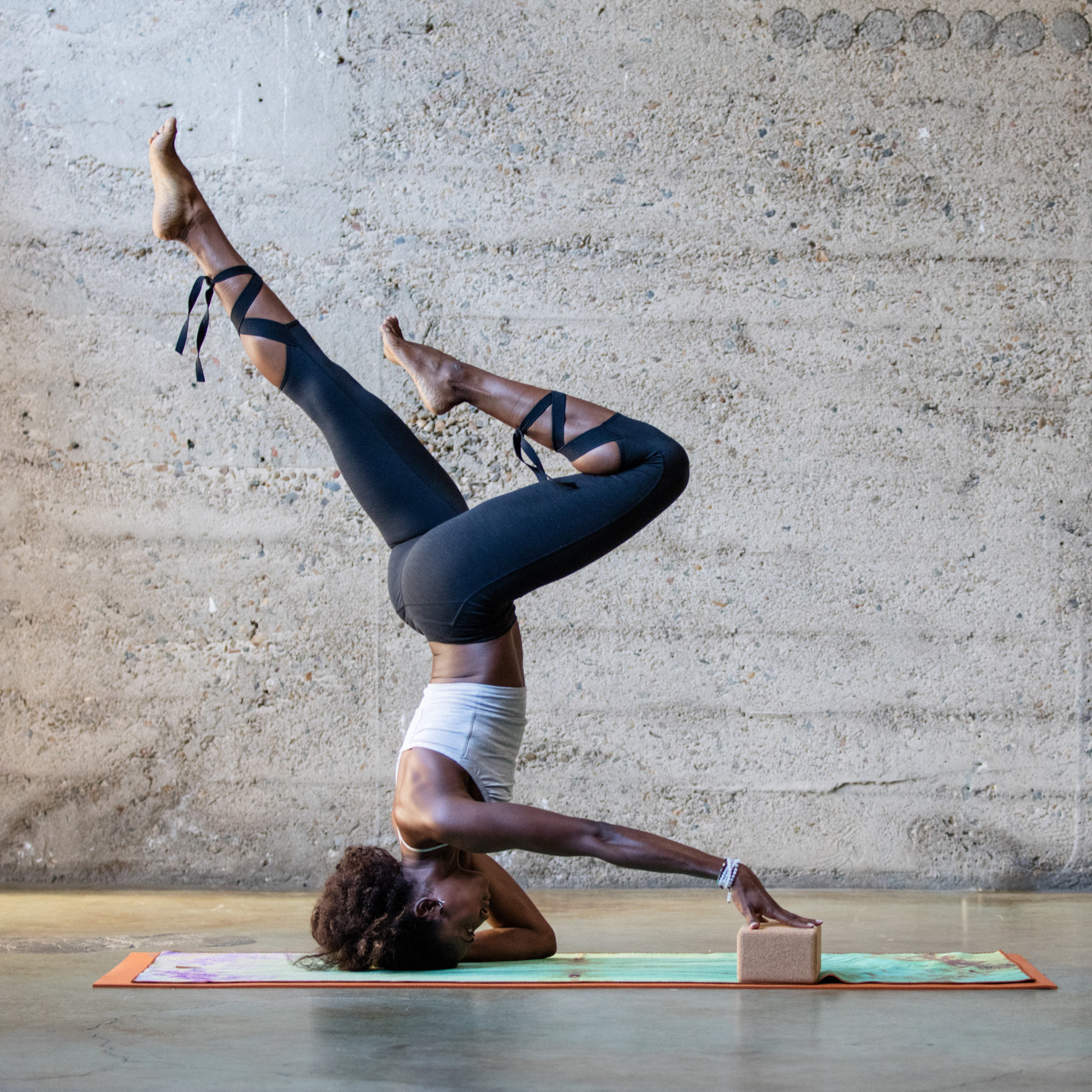 MANDUKA(R) Announces First-Ever 'Made for Yoga' Apparel Line