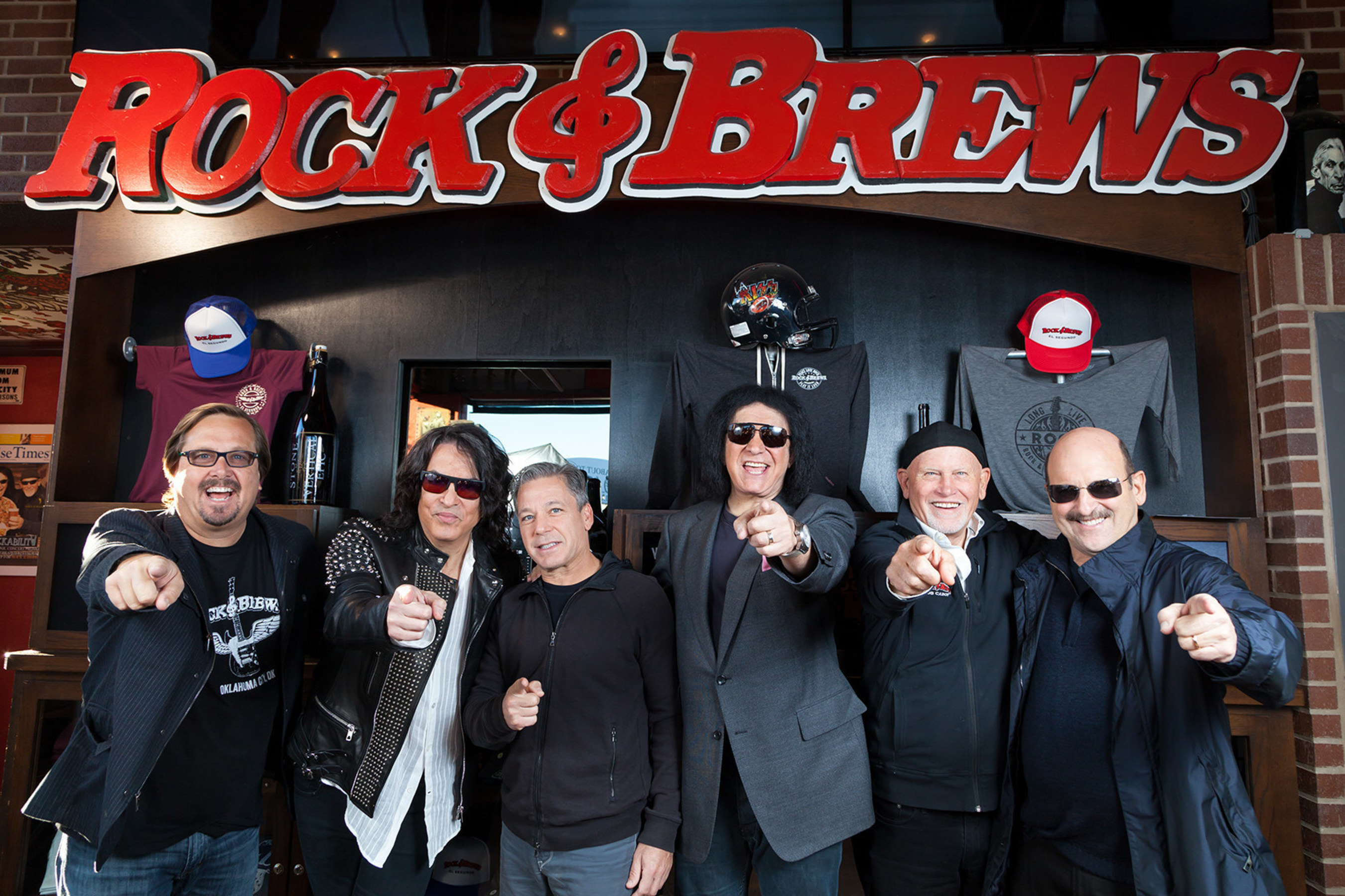 hoed Voorrecht Roux Skechers' President Michael Greenberg Appointed To Board Of Directors Of  Gene Simmons And Paul Stanley's Rock & Brews Restaurant Brand