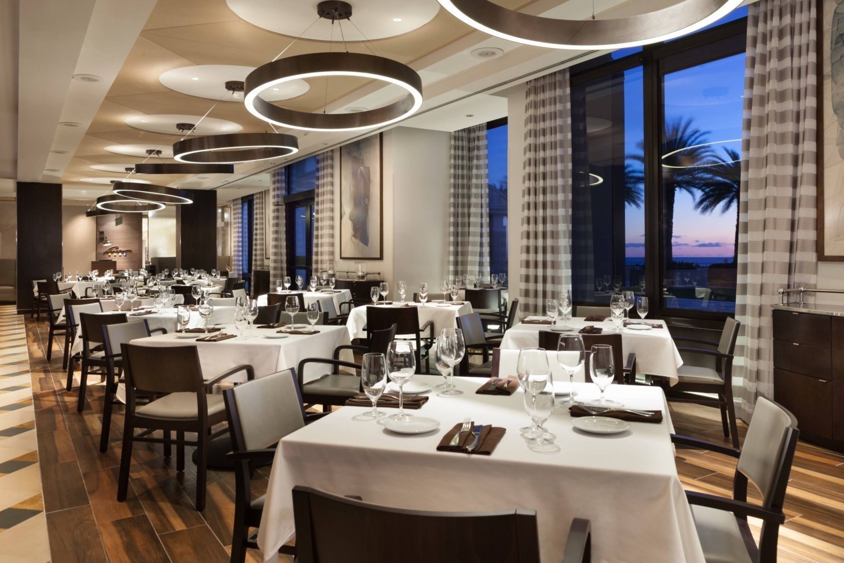Renovation At 3030 Ocean Enhances Dining Experience At Fort Lauderdale Marriott Harbor Beach
