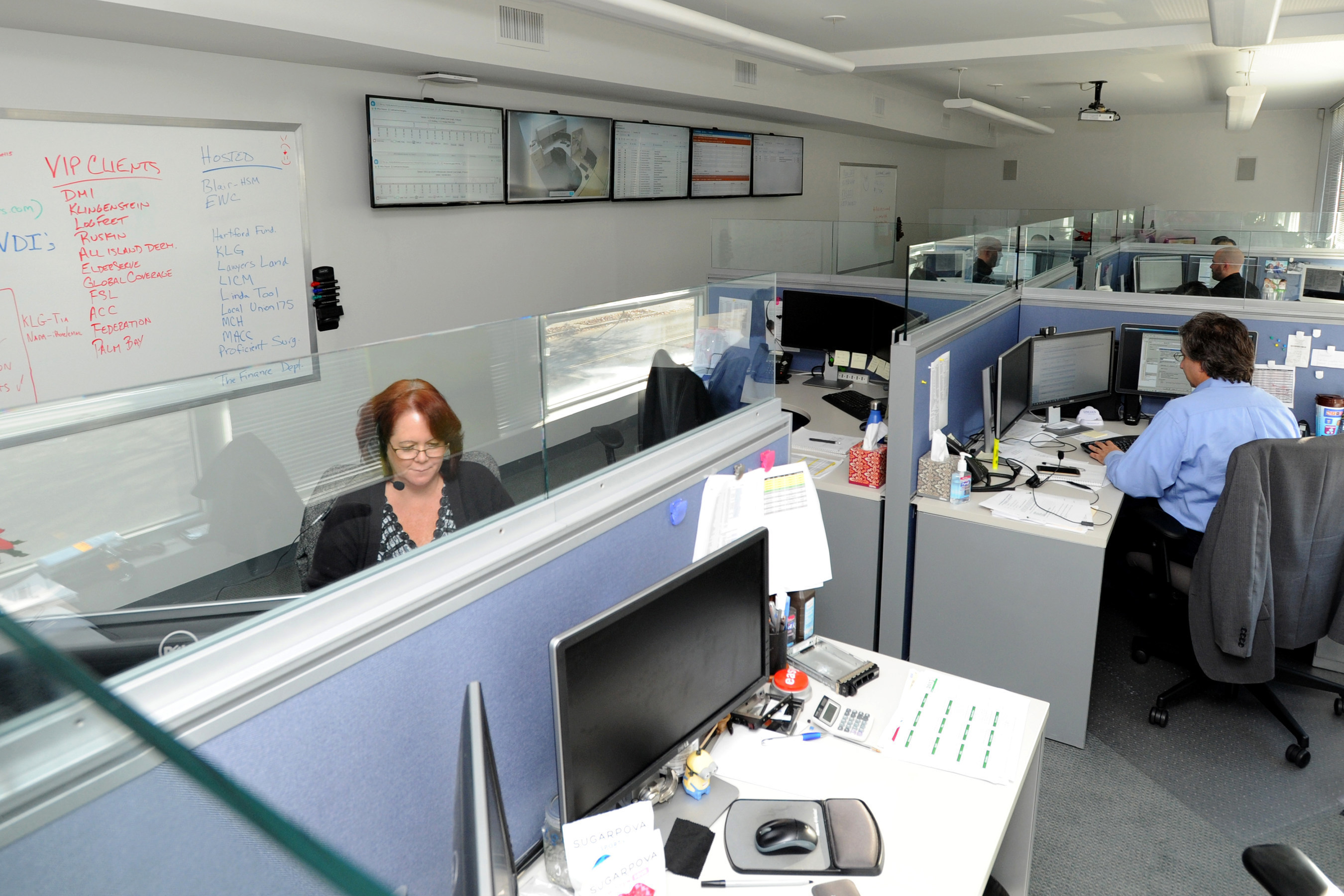 Lincoln Network Operations Center / Help Desk in Hicksville, NY