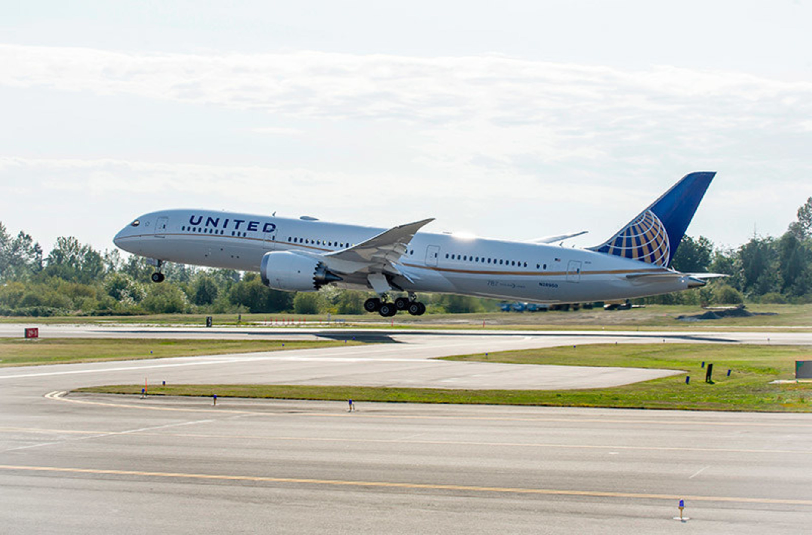 One of United's newest aircraft, the Boeing 787-9