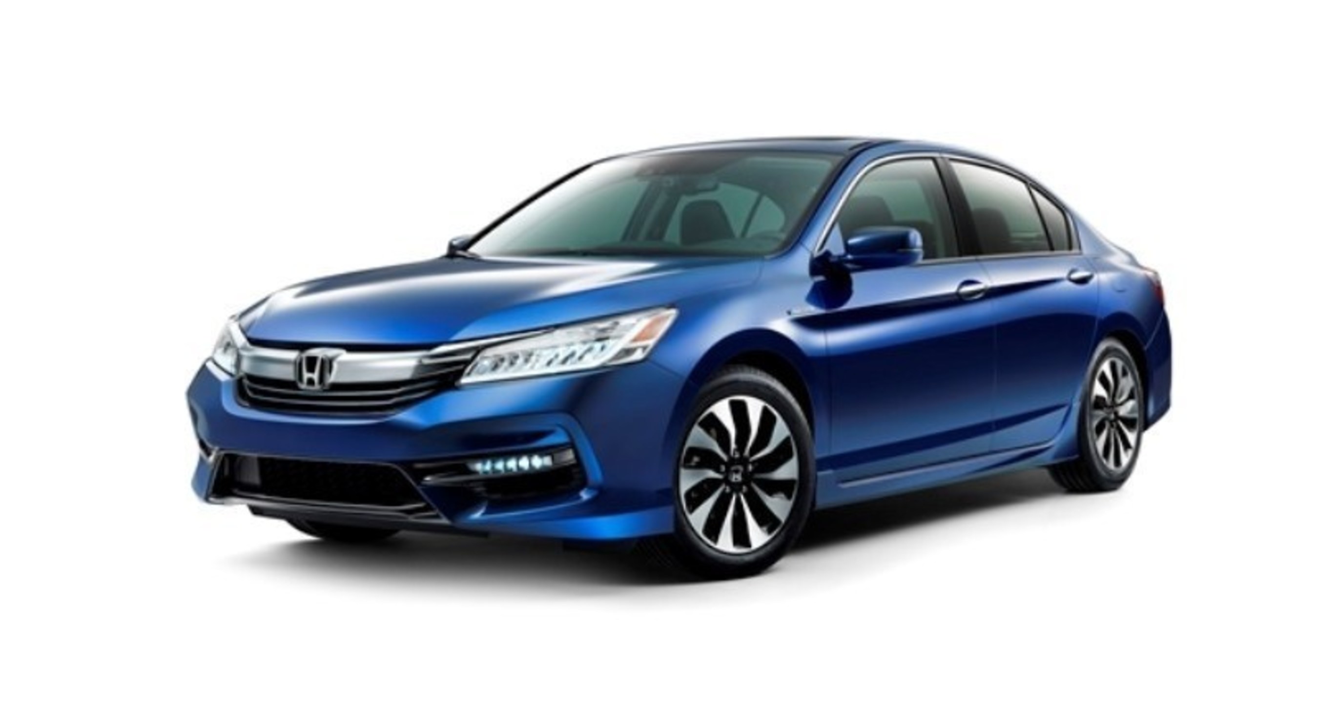 The Best Gets Better:  More Powerful, Fuel Efficient and Technologically Advanced 2017 Accord Hybrid Launching this Spring