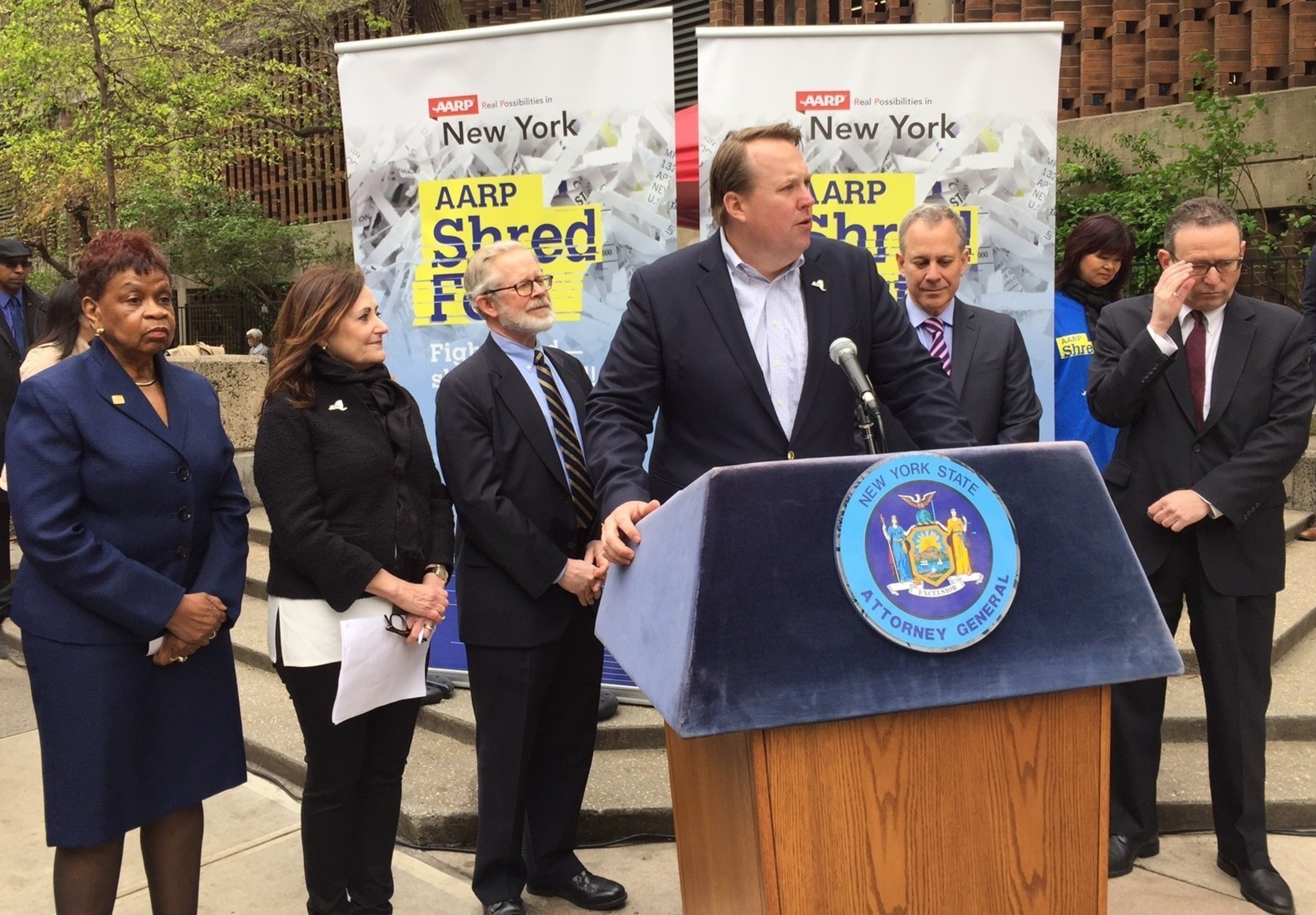 New York State Attorney General Eric Schneiderman Partners with AARP at 'Shred Fest 2016,' Helps New Yorkers Avoid Risk of Identity Theft
