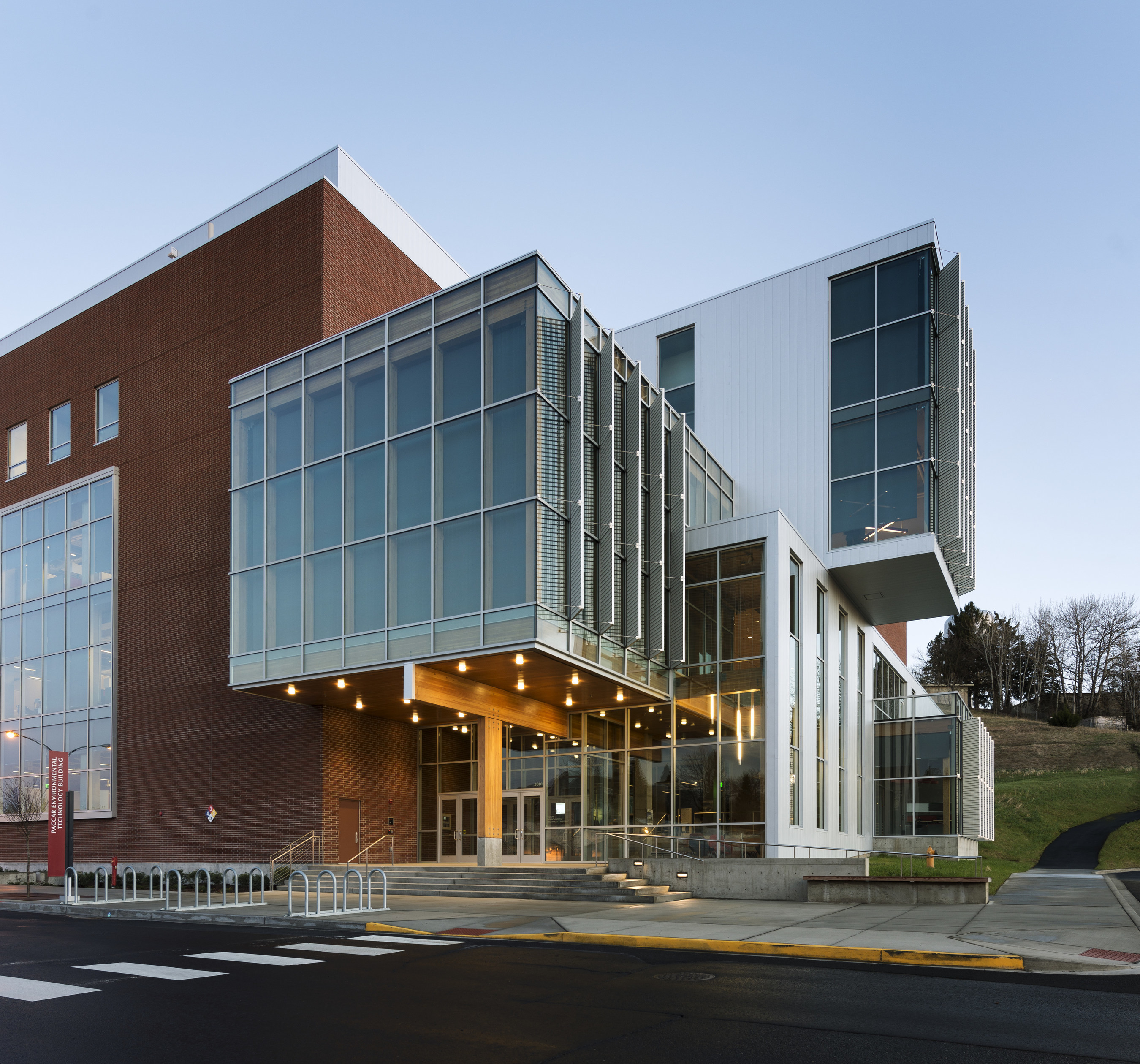 Exterior view of PACCAR Environmental Technology Building at Washington State University by LMN Architects. Image courtesy of LMN.