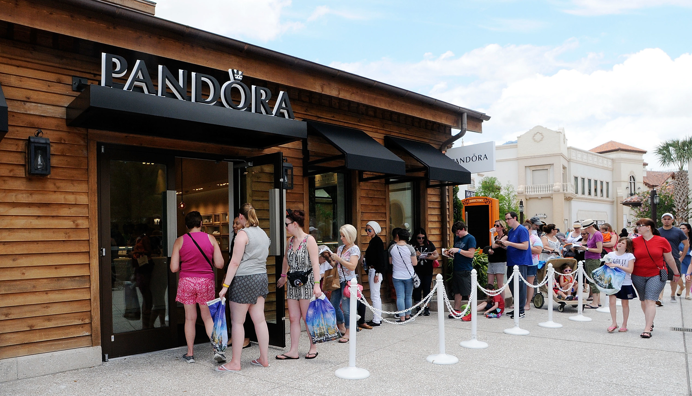 PANDORA Opens New Store In Disney Springs at Disney World Resort