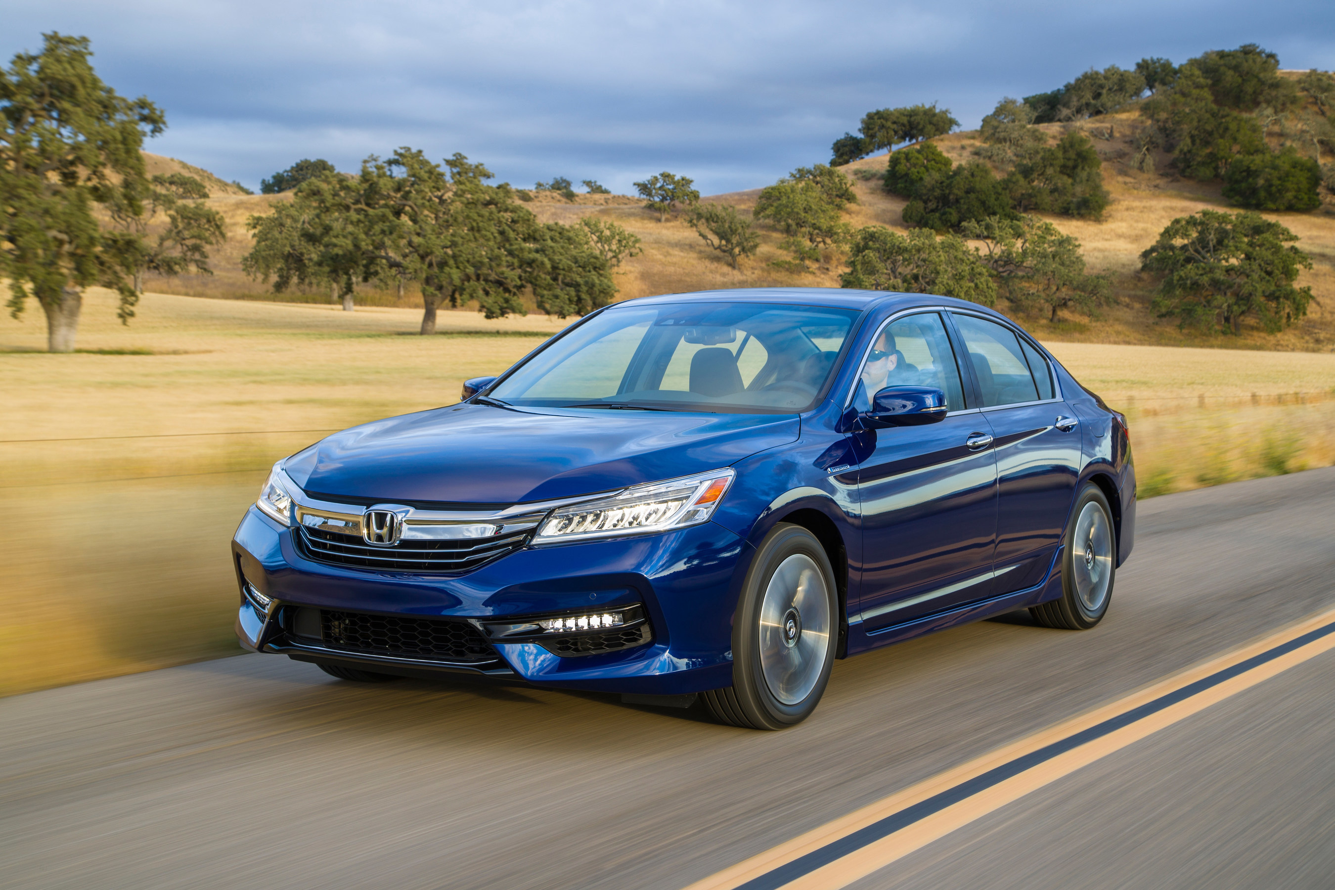 Honda Launches 2017 Accord Hybrid: America's Most Sophisticated, Powerful and Fuel Efficient Midsize Hybrid Sedan