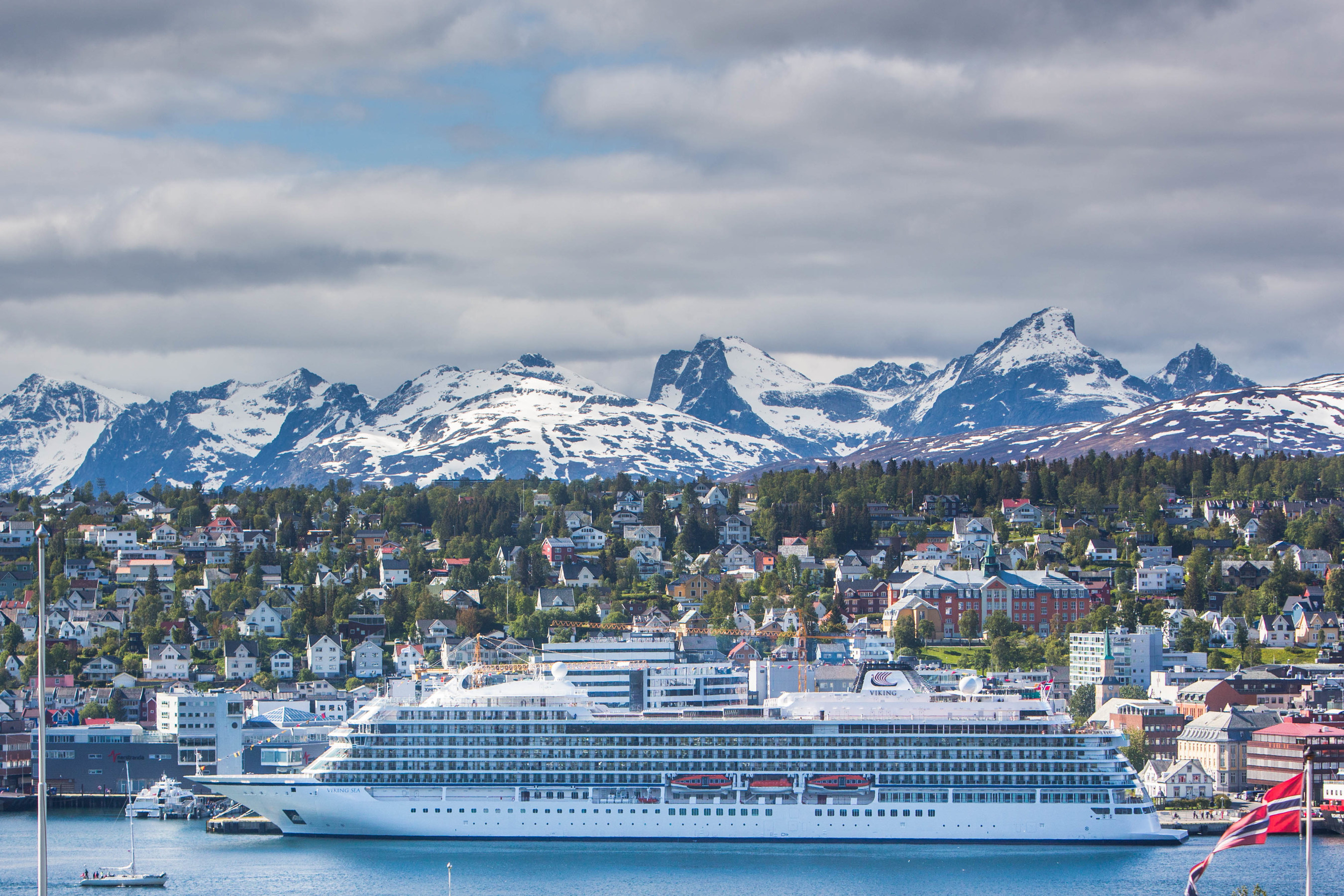 The new 930-passenger Viking Sea, docked in Tromso, Norway on the first sailing of Viking's new "Into the Midnight Sun" itinerary that cruises between London and Bergen, Norway. (Credit: Yngve Olsen Saebbe/Nordlys)