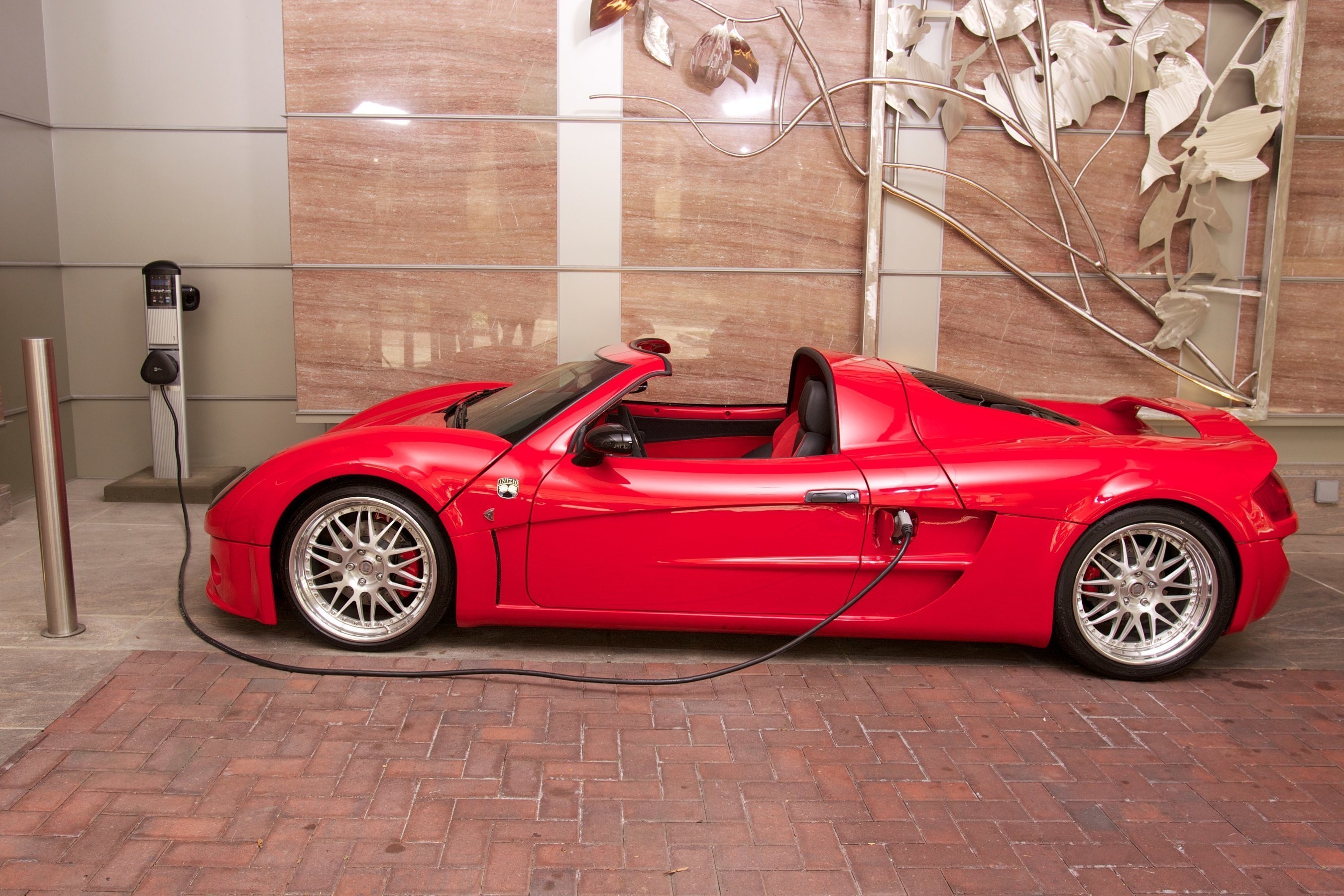 The Ritz-Carlton Encourages Sustainable Driving With New Electric Charging Stations At Hotels Across The World